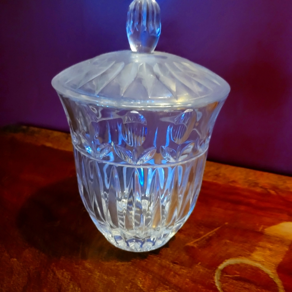 Waterford Tulip Biscuit Barrel with Lid